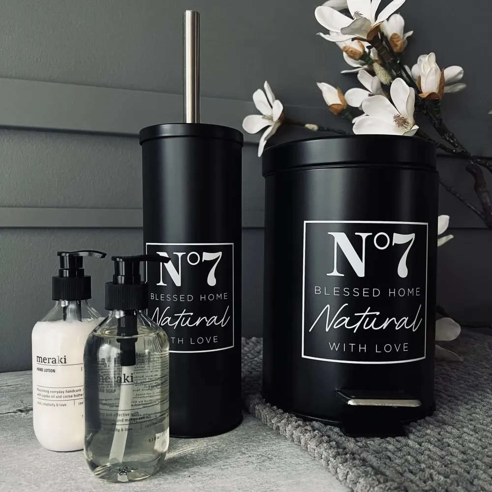 Toalettsett No 7 - Svart