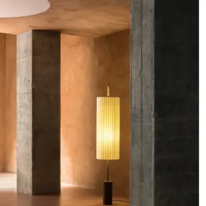 Dórica H 143 cm Ø 28 cm