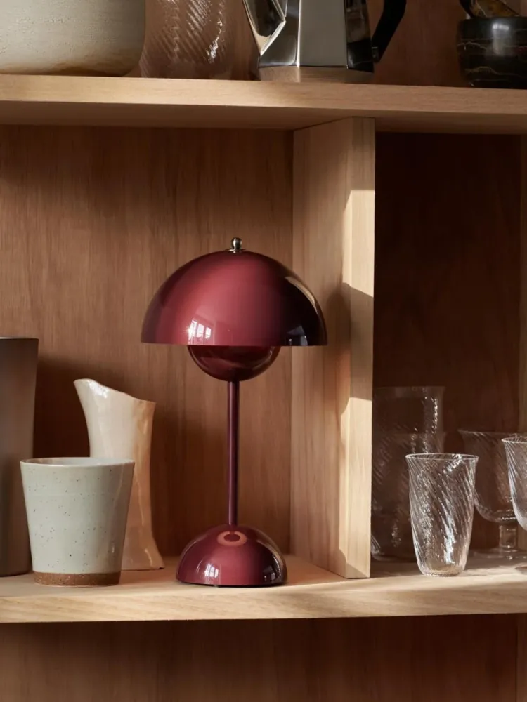 FLOWERPOT Table VP9 Portable lamp Dark Plum