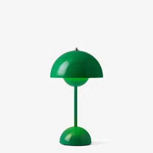 FLOWERPOT Table VP9 Portable Signal Green