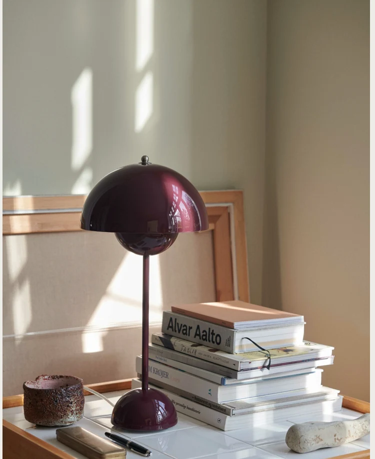 Flowerpot VP3 dark plum