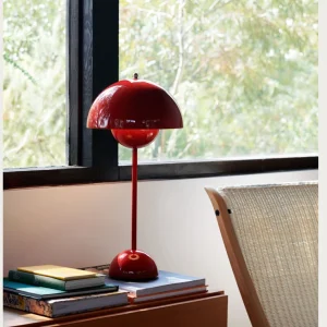 Flowerpot VP3 vermilion red