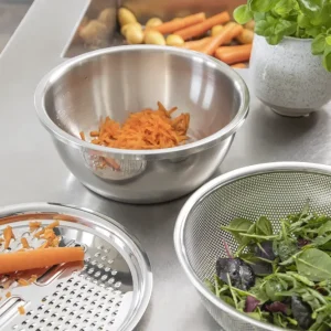 Skåler med skjærelokk og dørslag - Rustfritt stål