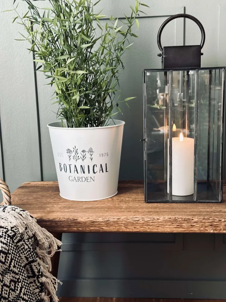 Skjuler til blomster - Hvit