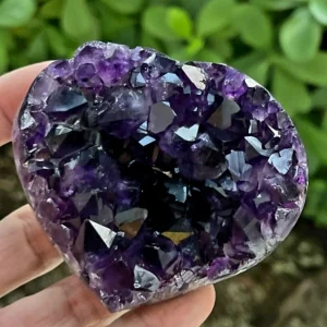 KAMPANJE / Supervakkert Deep Purple Brazilian Heart , ca. 250gram 75 - 80mm