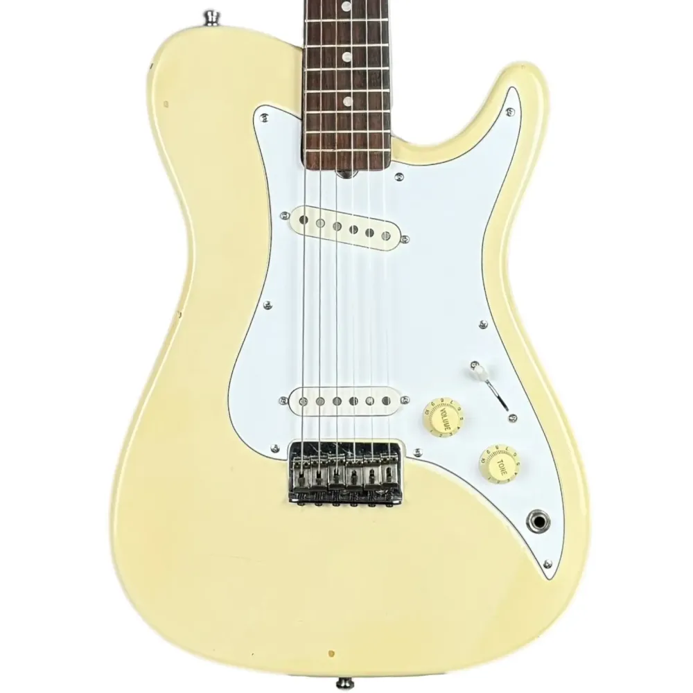 Fender Bullet Deluxe 1981 - Vintage Hvit
