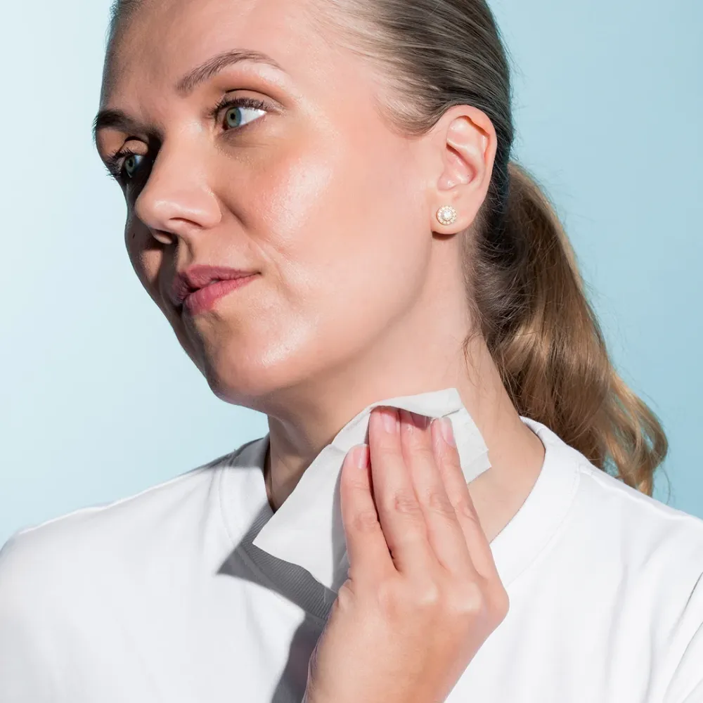 Gel cleaning wipes Neck