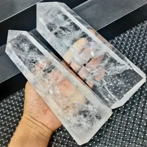 Big Clear Quartz Towers w/base - High Quality, ca. 20 - 25cm, 2 - 2.5kg, Wide
