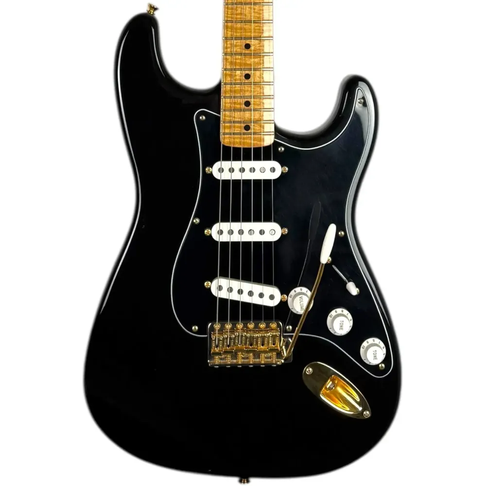 Fender Custom Shop Stratocaster 1990 - Svart med matchende hodeplate