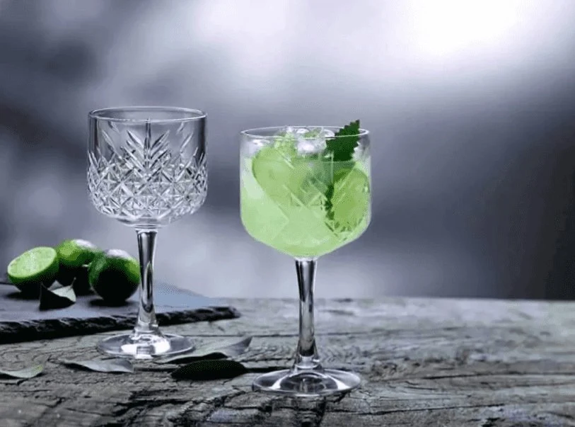 Stort cocktailglass - 4 stk
