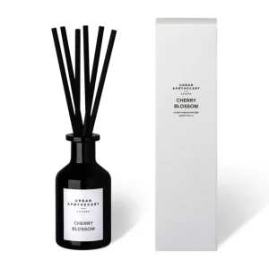 BLACK GLASS DIFFUSER Cherry Blossom