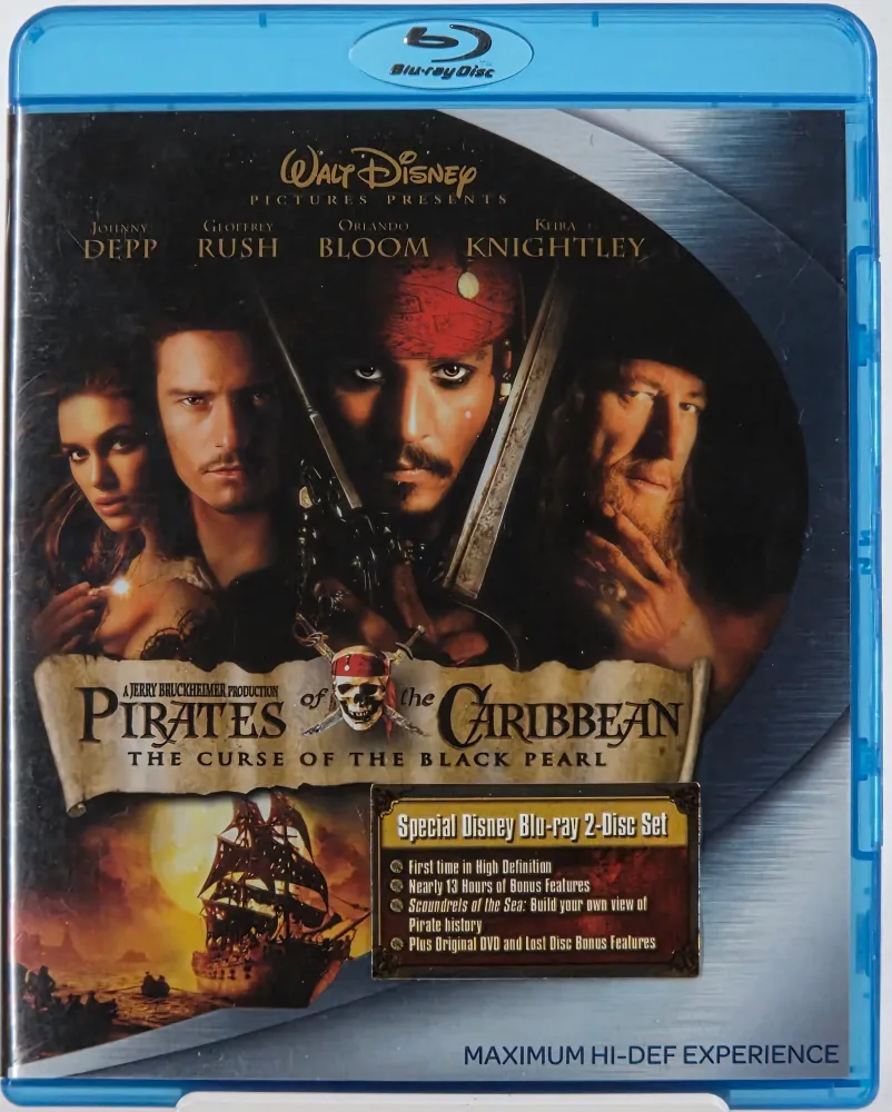 Pirates Caribbean: Curse Black Pearl (2003). Blu-ray.