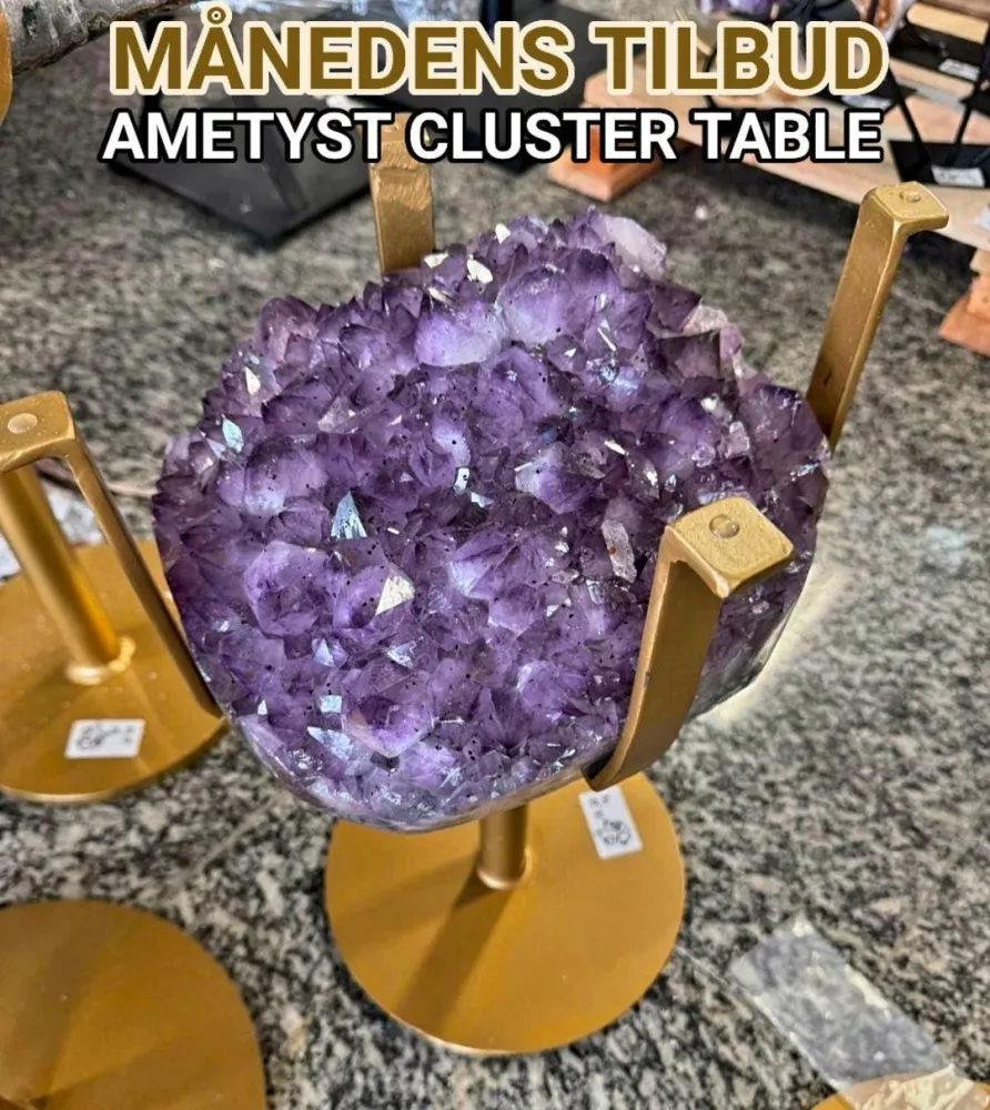 MÅNEDENS UTVALGTE / Extra Plus Amethyst AAA+ Quality Geode Coffe - Side table Golden Metal Frame Table w/Druzy big Cluster...