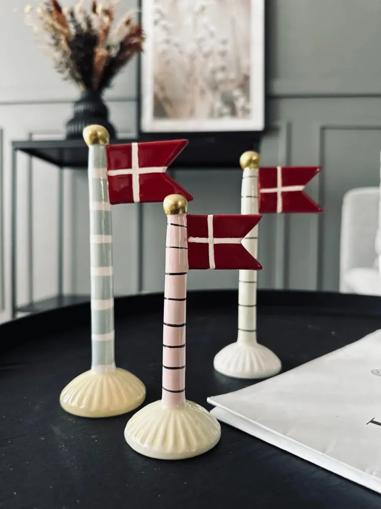Flagg keramikk - Mix H 19cm