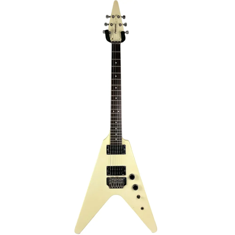 Fernandes Flying V - Vintage Hvit