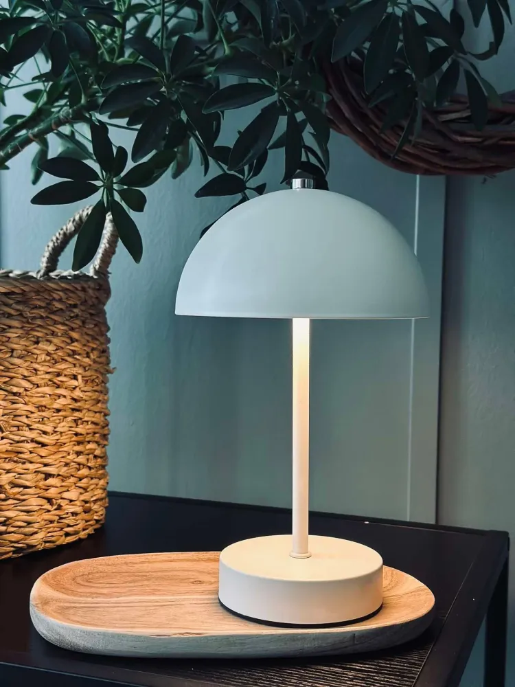 Bordlampe med touch - Hvit