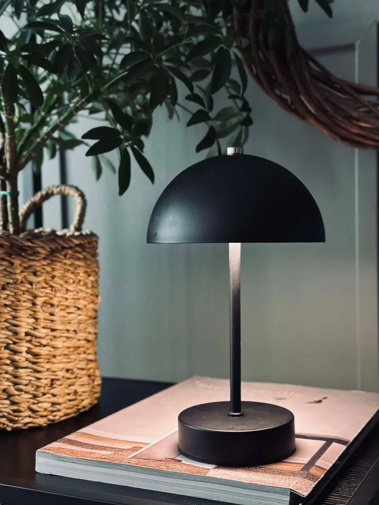 Bordlampe med touch - Svart