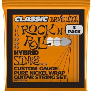 Ernie Ball 3252 Classic Hybrid Slinky 3-Pack