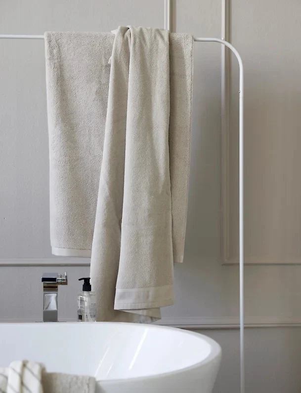 Maxime Towel Mother pearl 70x140