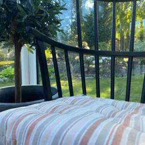 Futon-hynde – Striper i rustfarger 40×40