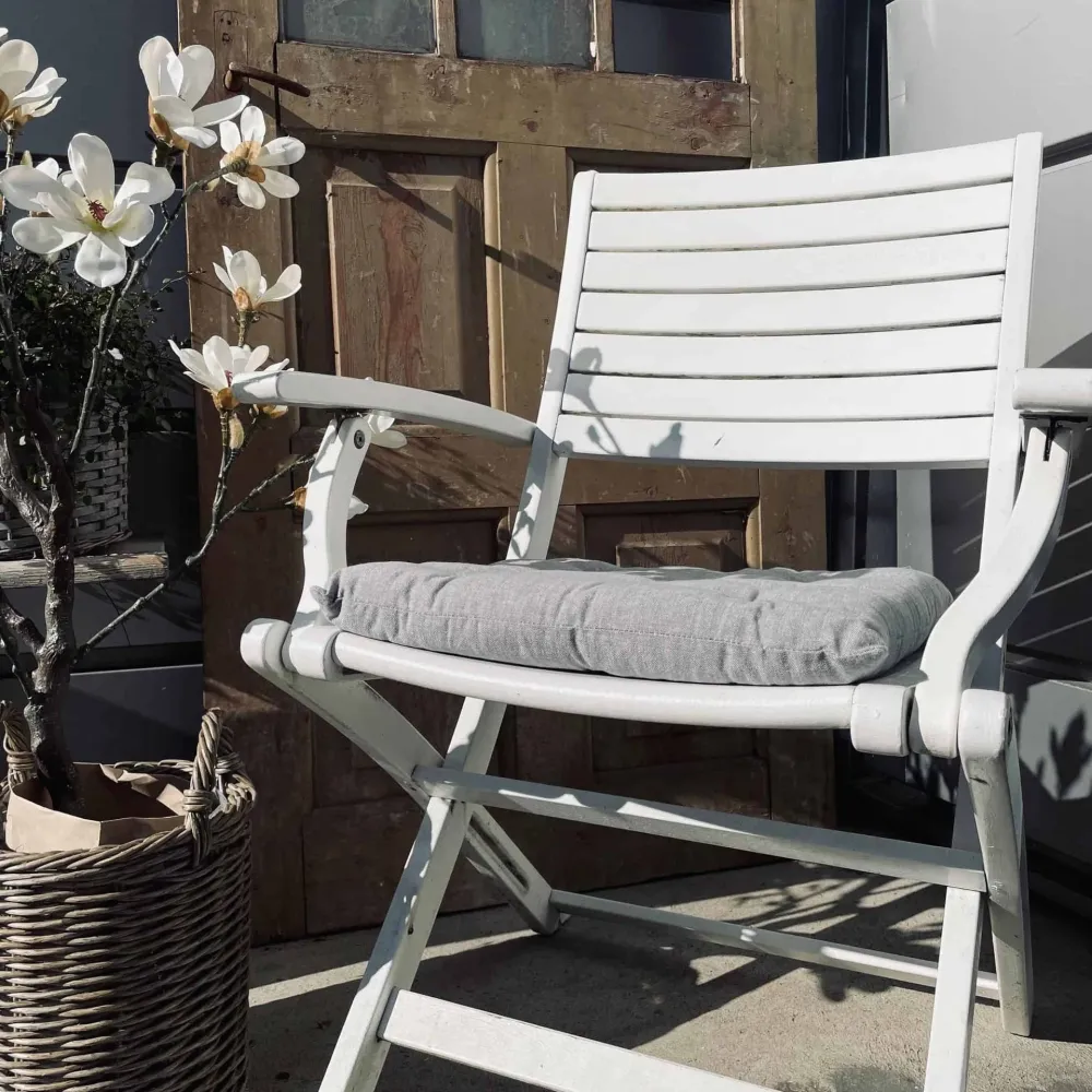 Hagehynde futon – Grå 40×40