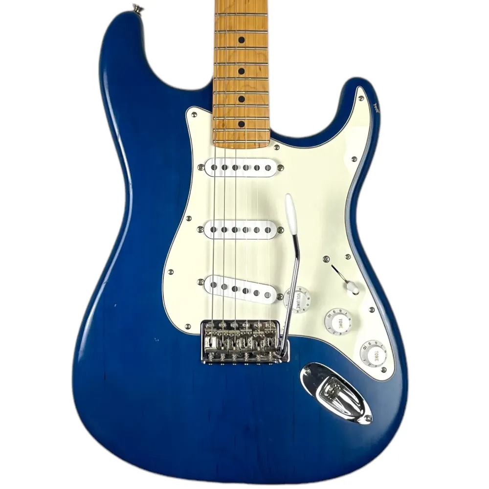 Fender Highway One Stratocaster 2003 - Safirblå Transparent