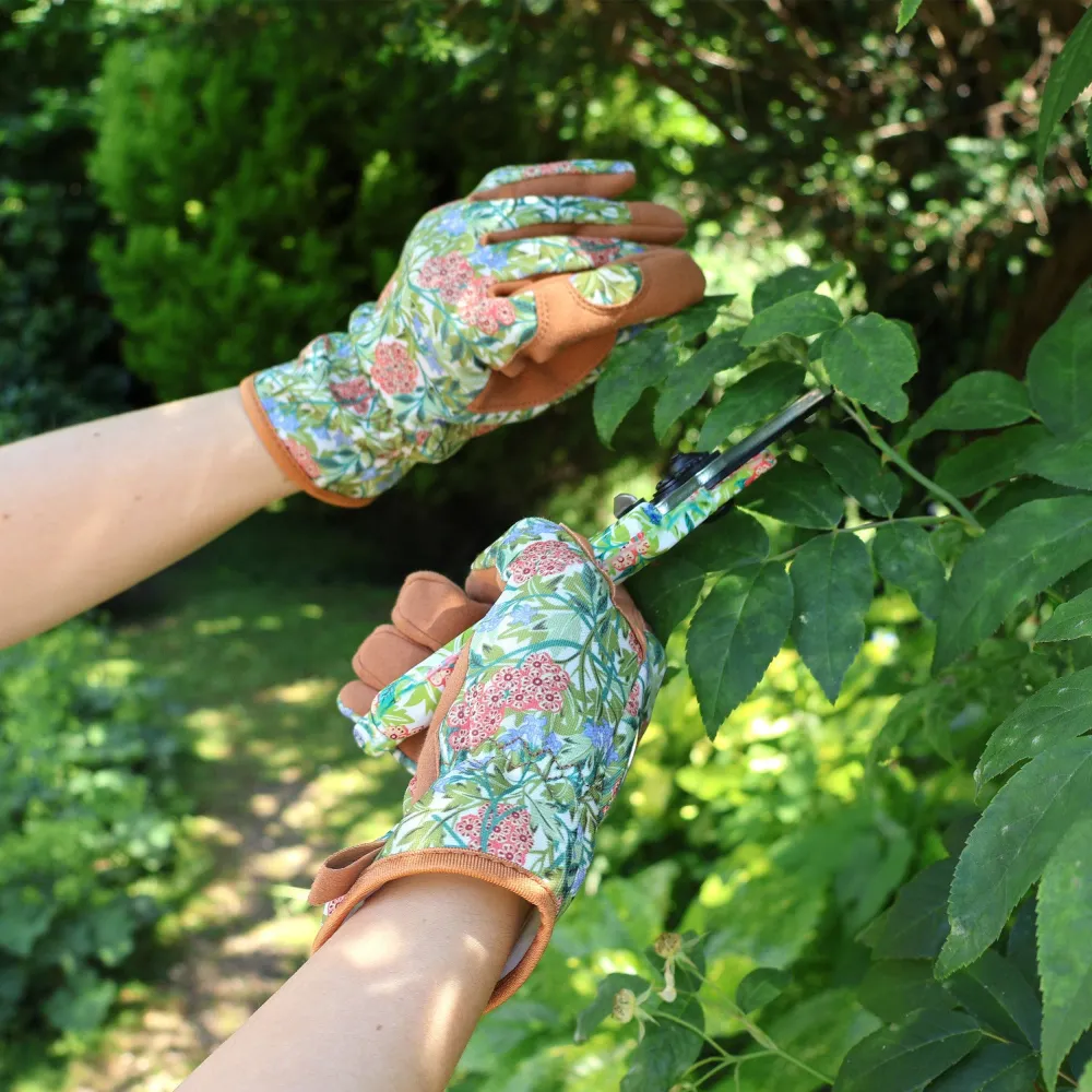 Hagehansker – William Morris «Jasmine Spring»