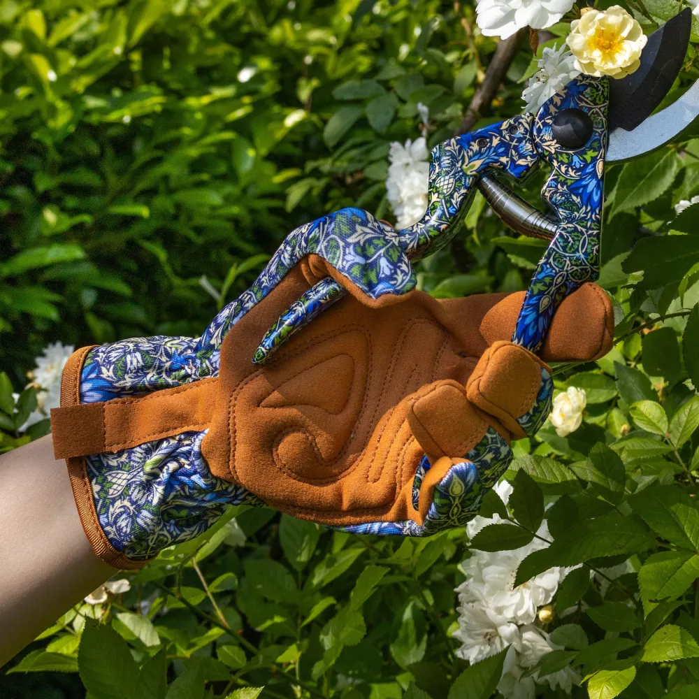 Hagehansker – William Morris «Snakeshead»