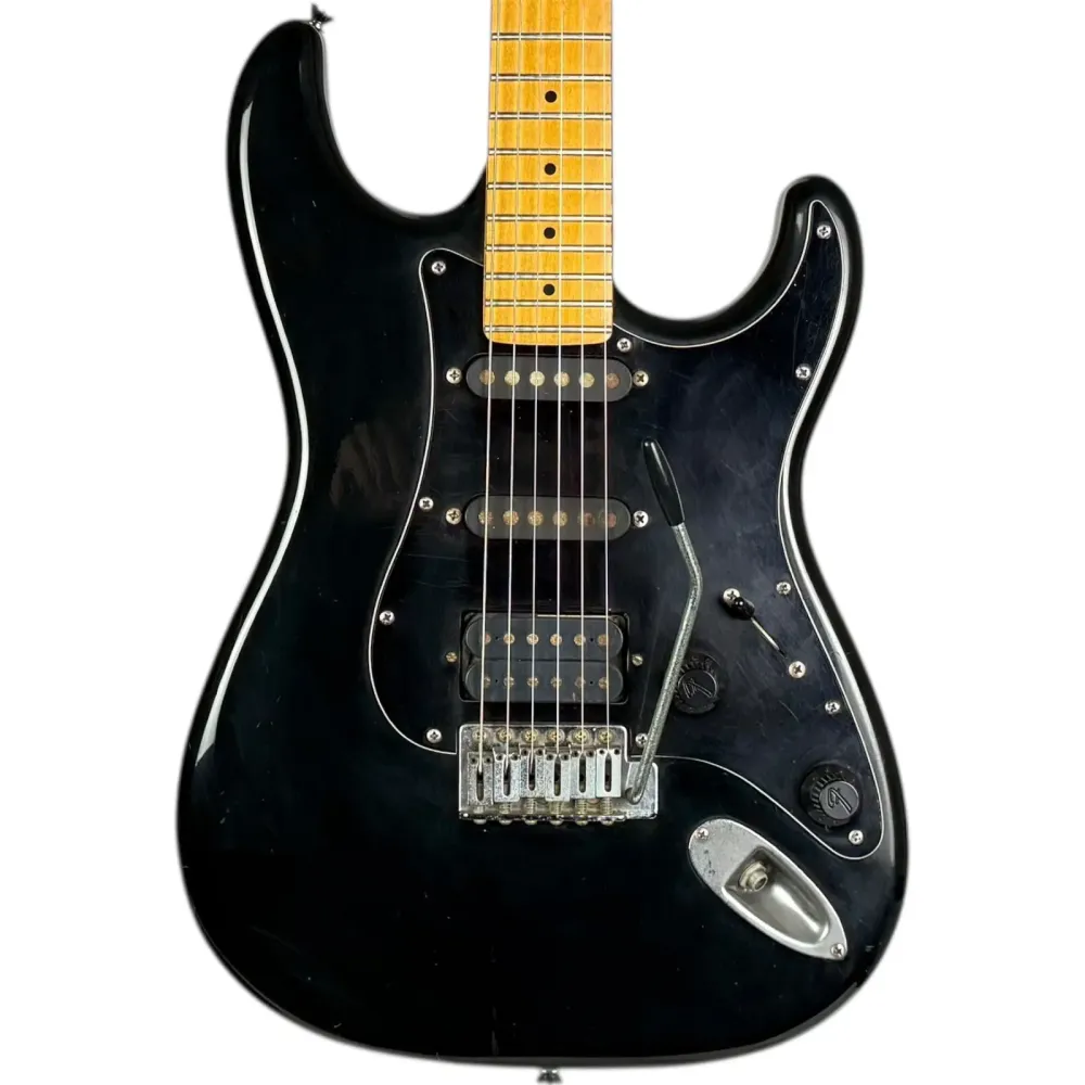 Fender Japan HSS Stratocaster 1984-1987 - Svart