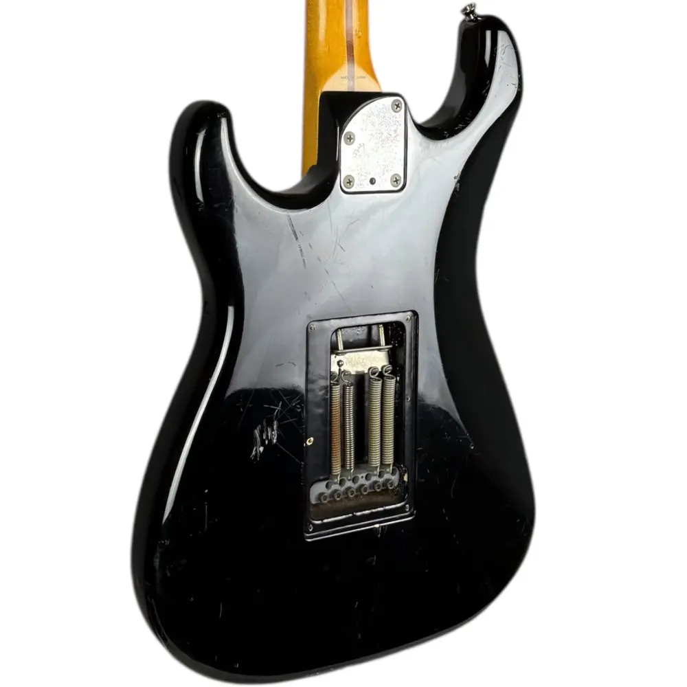Fender Japan HSS Stratocaster 1984-1987 - Svart