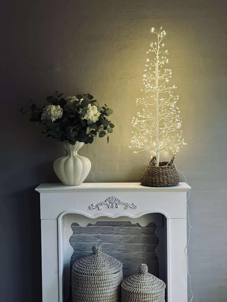 Juletre med 600 LED-lys - Hvit