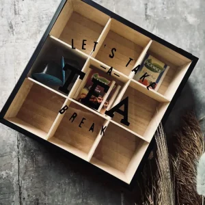 TEA BOX med skrift på glasslokk