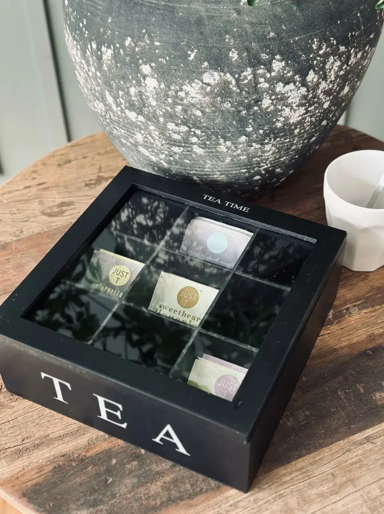 Teabox med 9 rom – Black