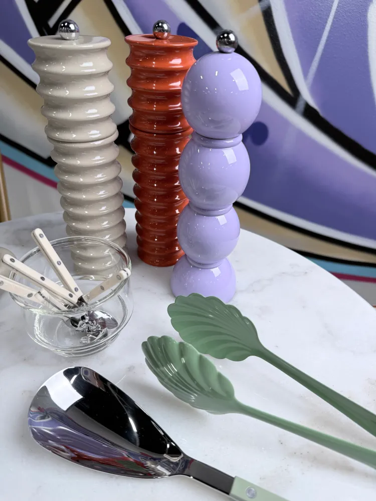 Bobbin Salt & Pepper Mill Lilac