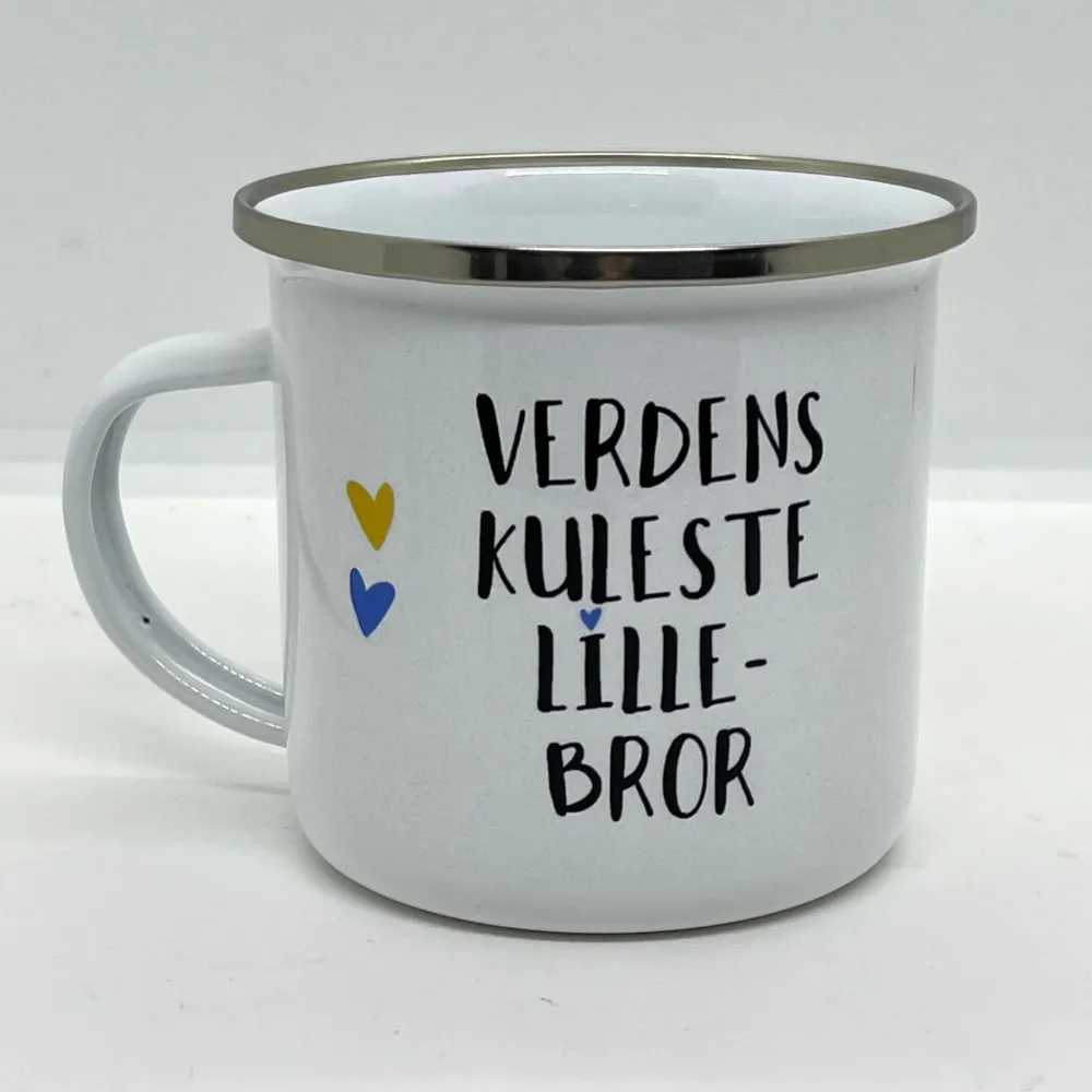 "VERDENS KULESTE LILLEBROR" JACOB - KRUS I EMALJE (ferdig trykket)