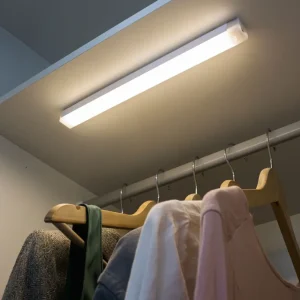 LED skaplampe 30 cm med sensor - 3-pak