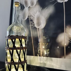 Flaske med lyskjede – Svart