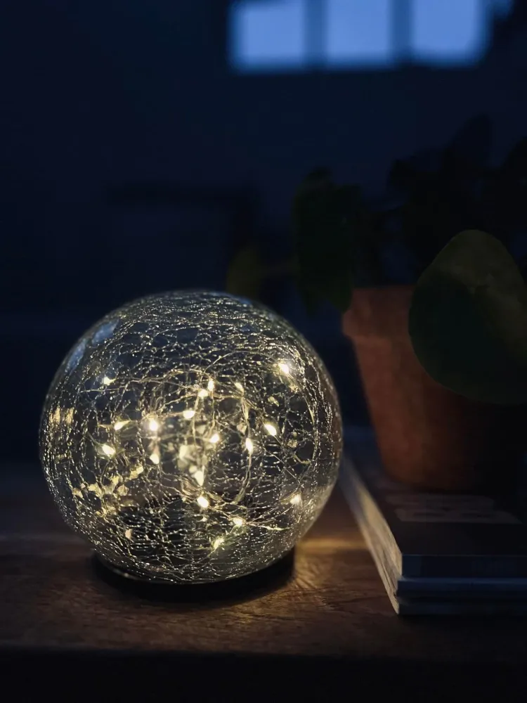 Glasskule med solceller