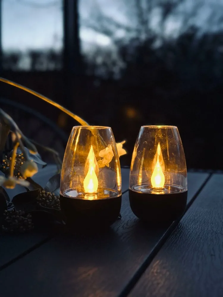 Lysestaker med solceller – Sett med 2 stk
