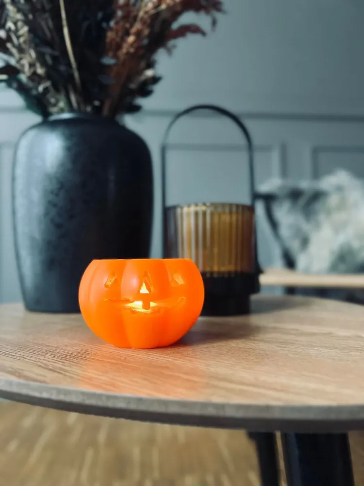 Gresskar med LED-lys