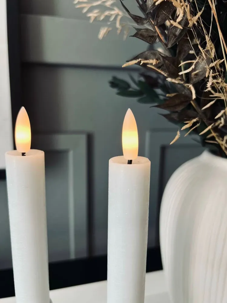 LED Kronelys 2 stk - 15 cm med timerfunksjon