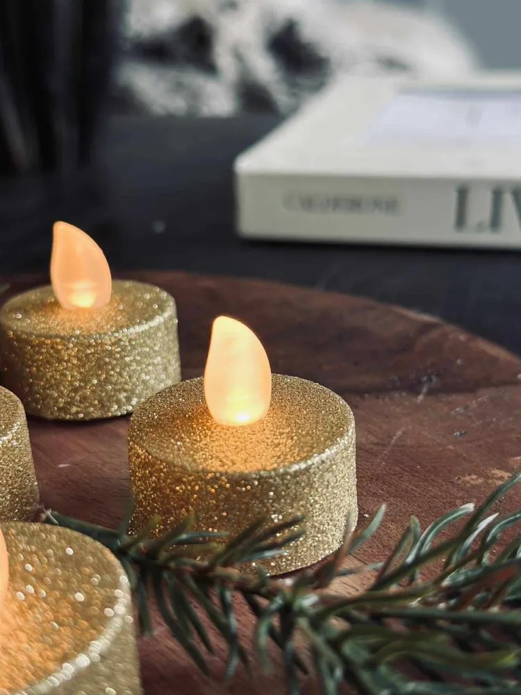 Telys med LED - Gullglitter 6 stk.