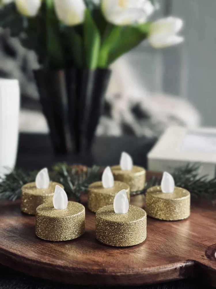 Telys med LED - Gullglitter 6 stk.