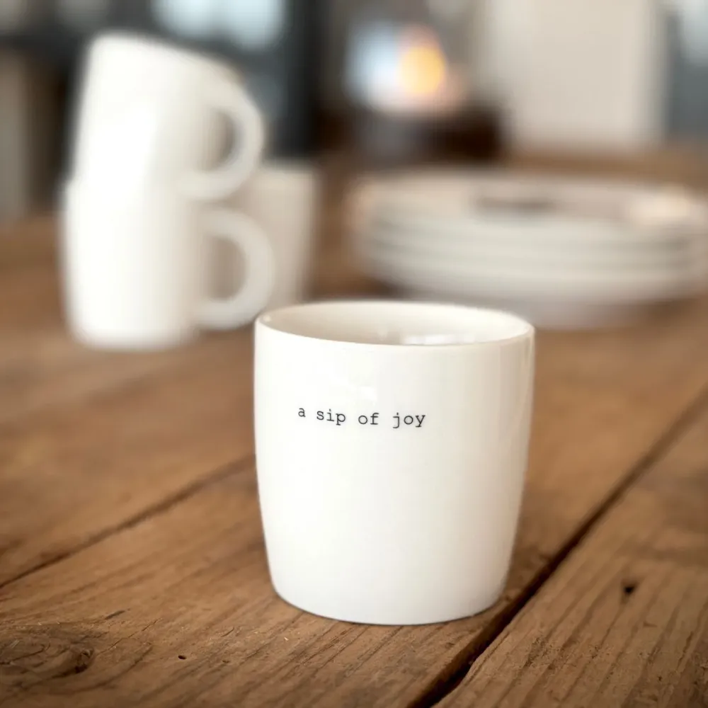 sögne krus hvit mini sip joy