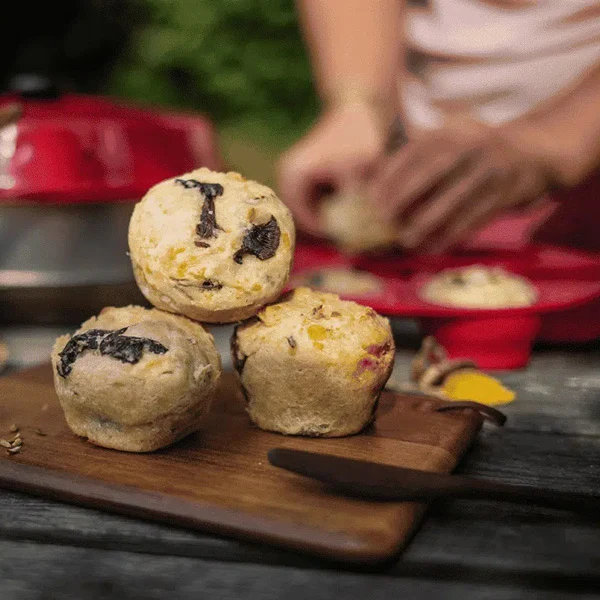 Omnia, Muffinsform med 6 sammenleggbare silikonformer, inkl. 4 matoppskrifter og 2 dessertoppskrifter