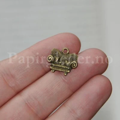 Charms - Vintage sofa