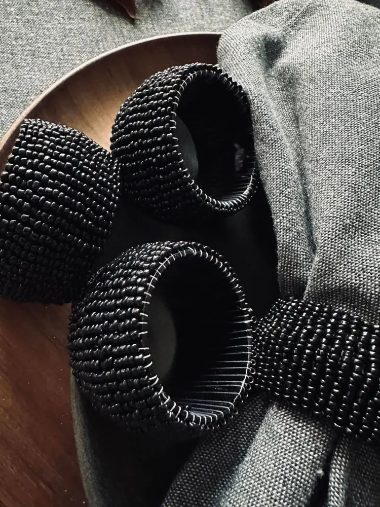Serviettringer sett med 4 - Black