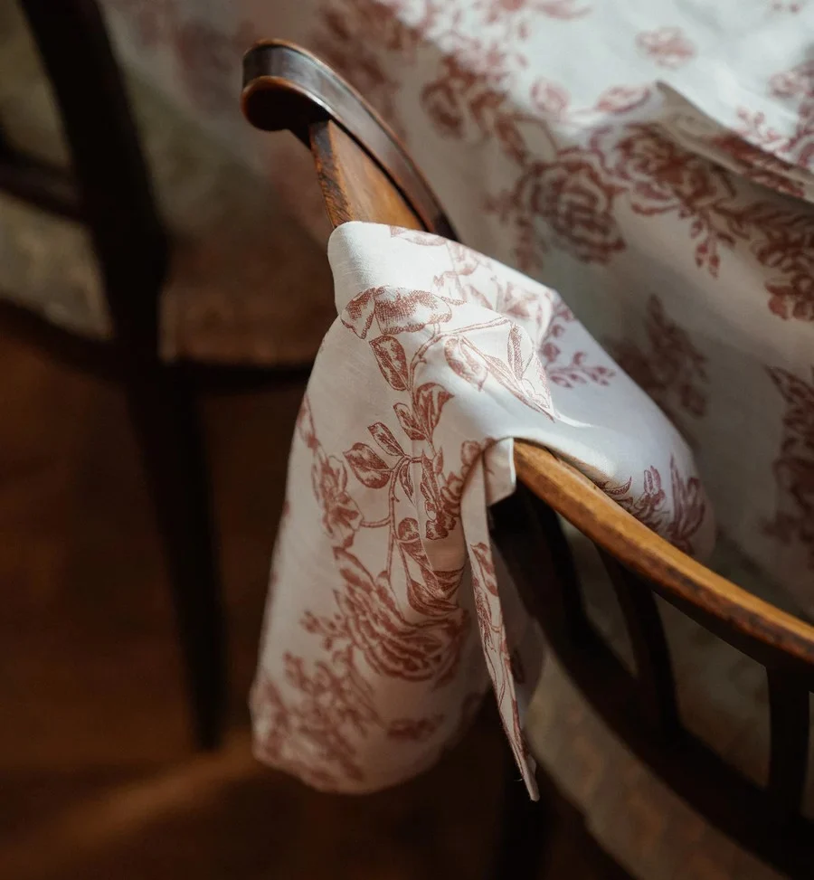 WHIMSICAL ROSE NAPKIN