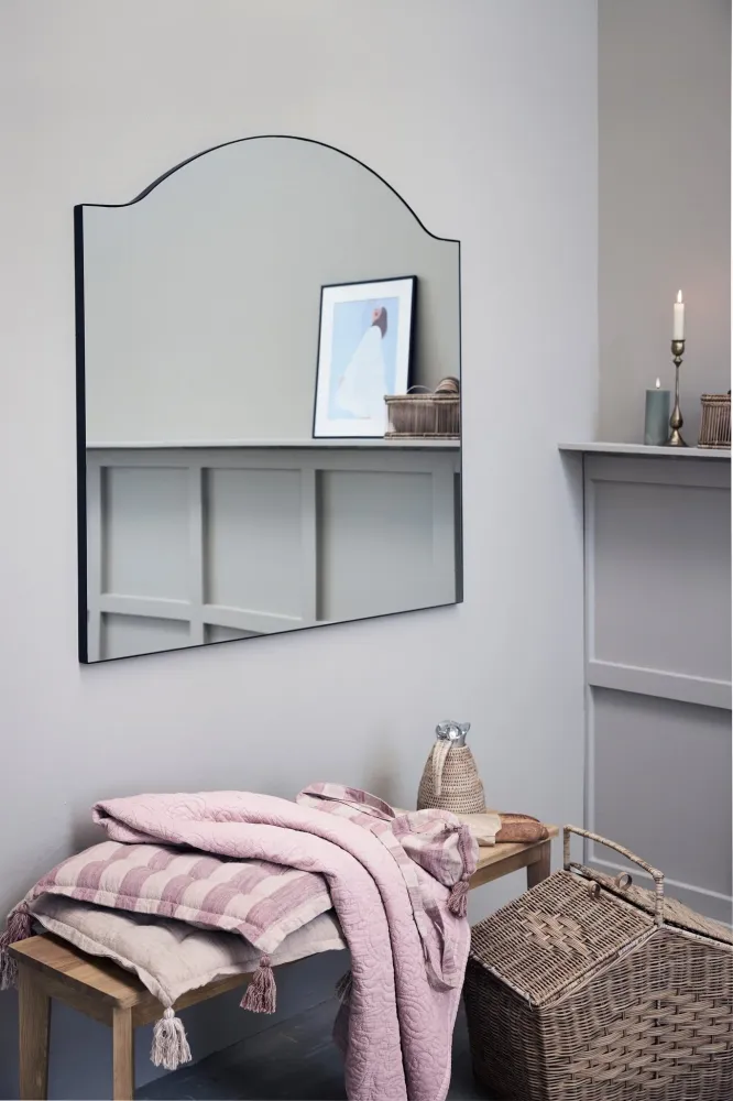 Helia speil H107xB114 cm. Svart