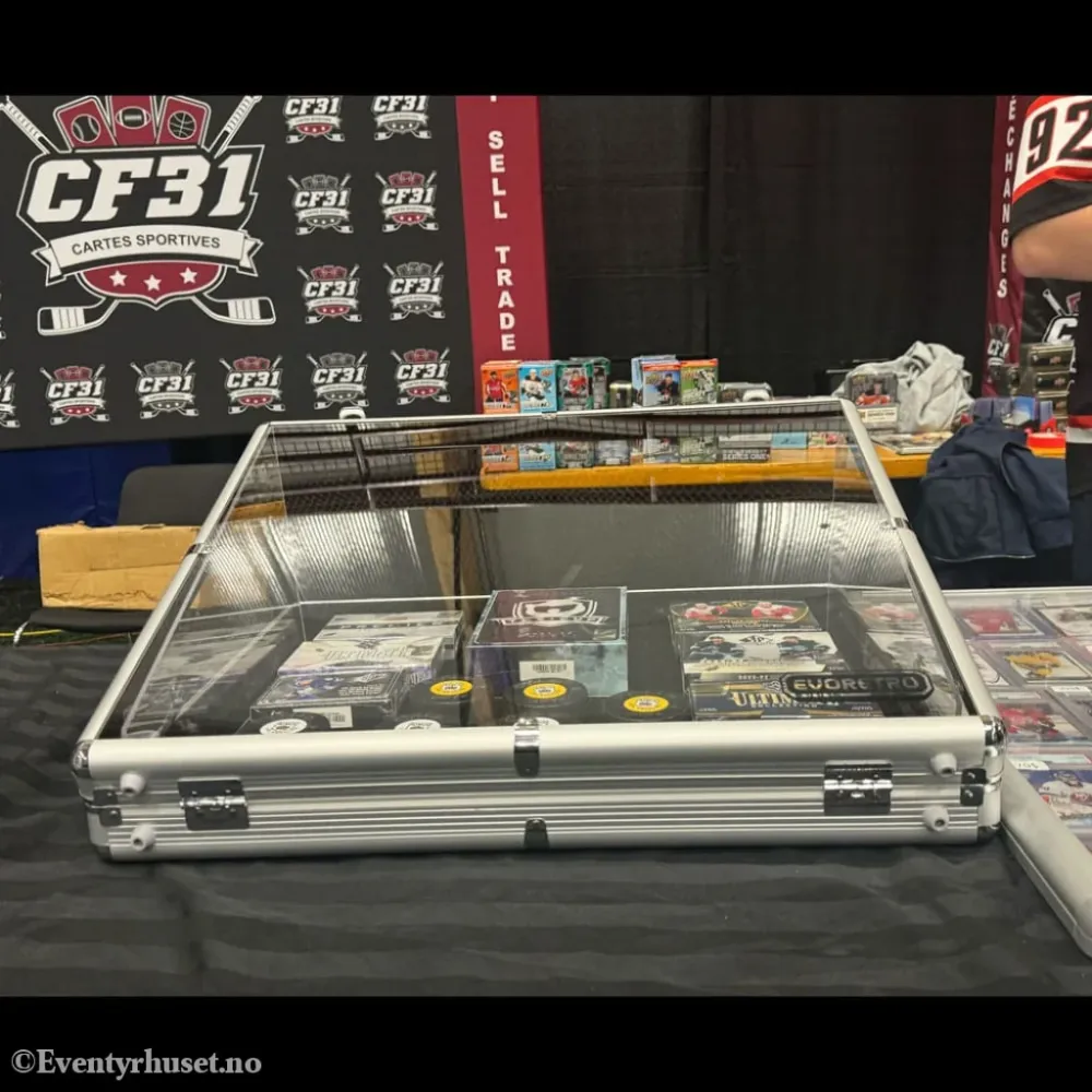 Evoretro Trading Card Display Suitcase